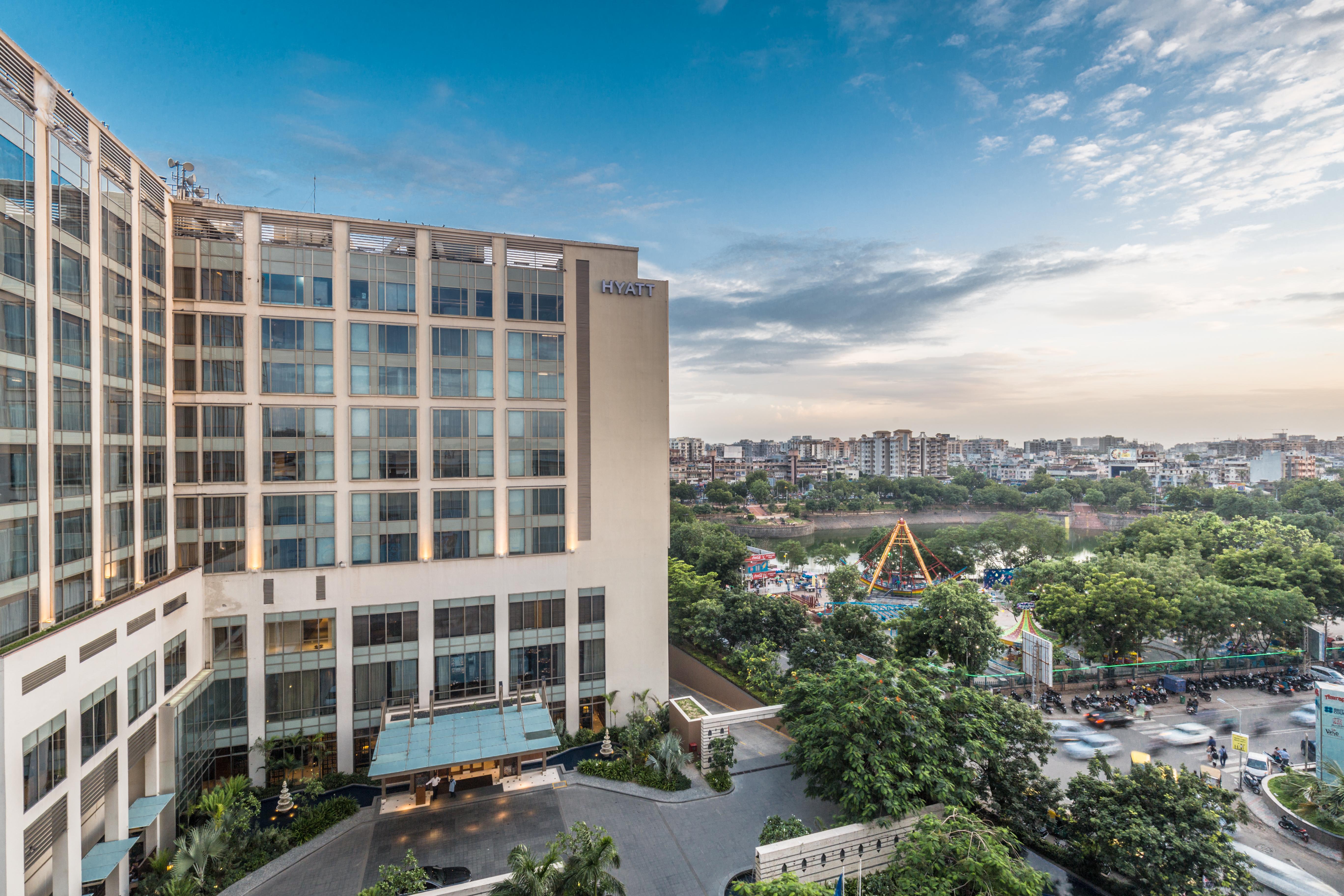 Hotel Hyatt Ahmadabad Zewnętrze zdjęcie Hilton Hanoi