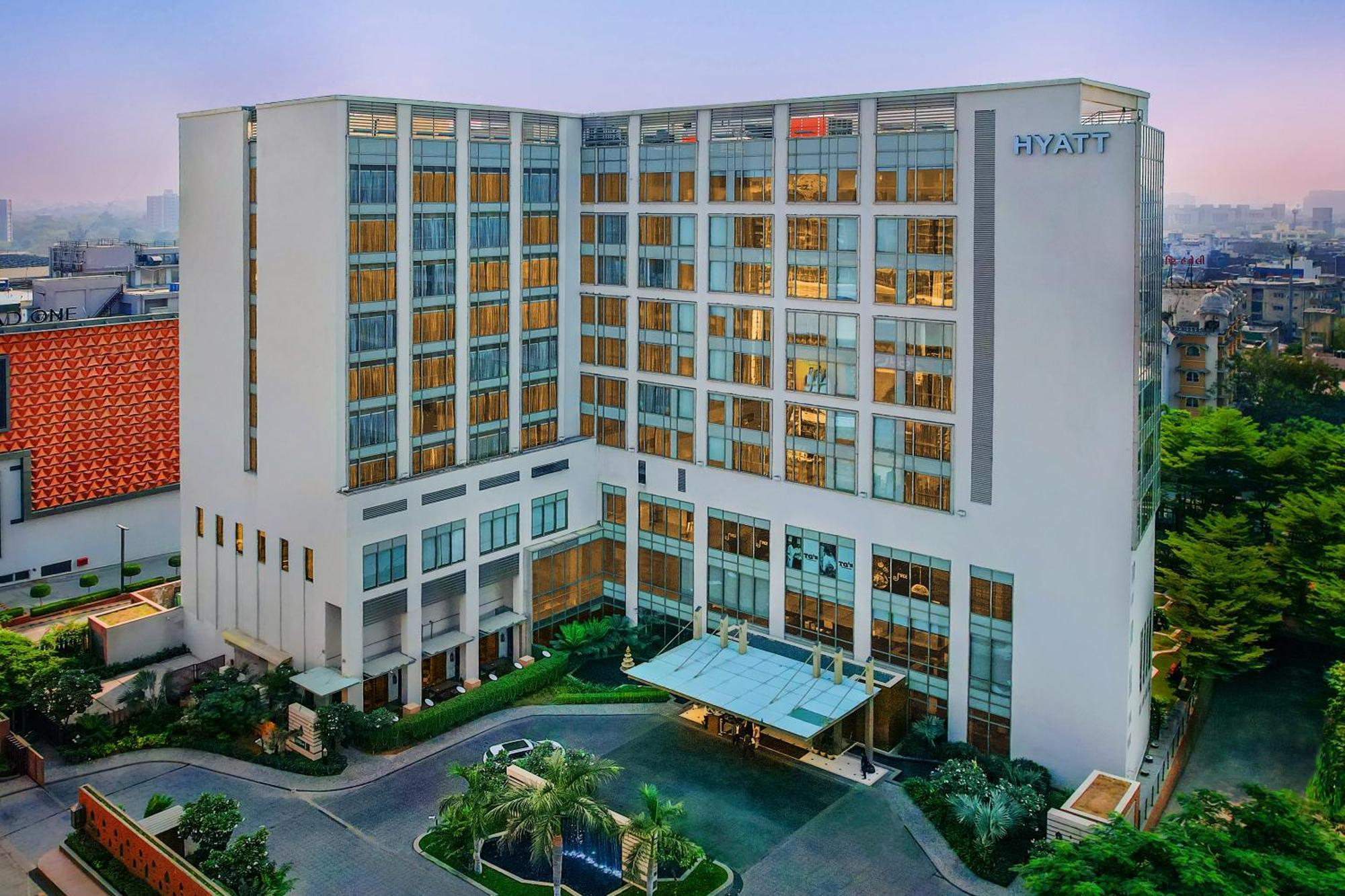 Hotel Hyatt Ahmadabad Zewnętrze zdjęcie The hotel in 2016